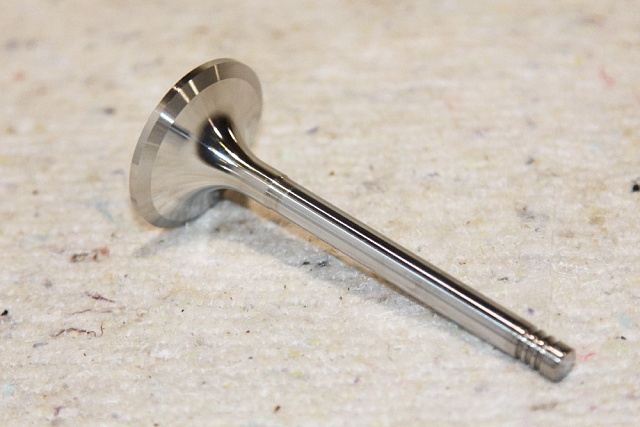 Клапан впускной 12159606 LiuGong CLG835