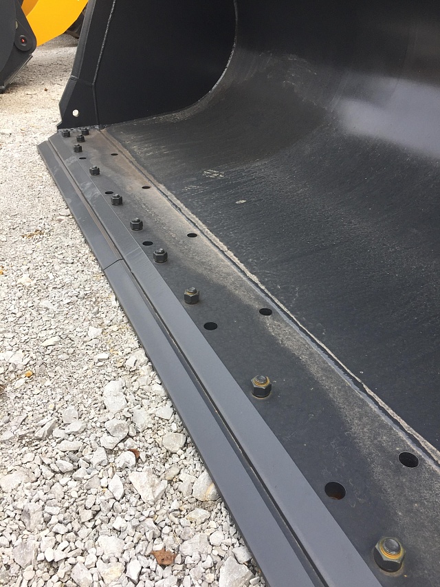 Ковш погрузчика Люгонг CLG 856H (ZF+LG)