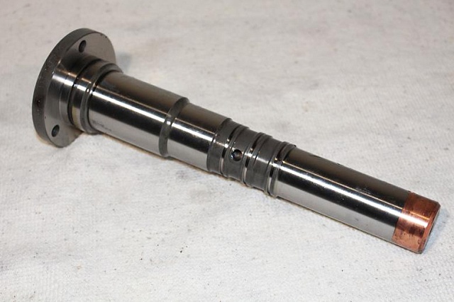 Вал SP100494 LiuGong CLG856