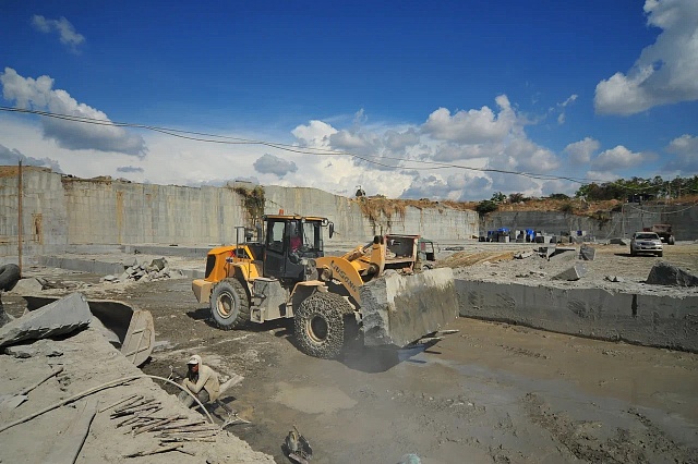 Фронтальный погрузчик LiuGong F180