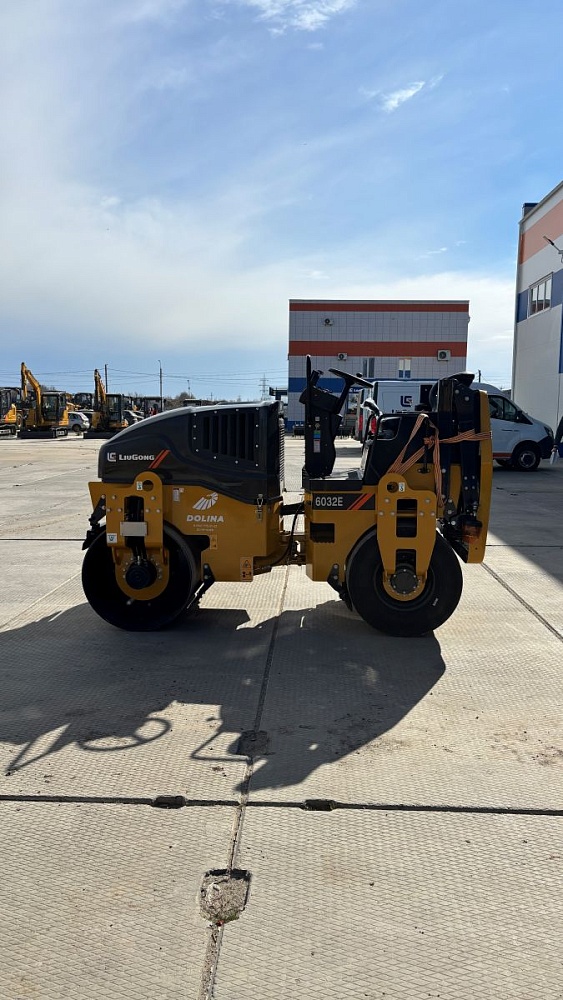 Каток дорожный LiuGong CLG 6032E