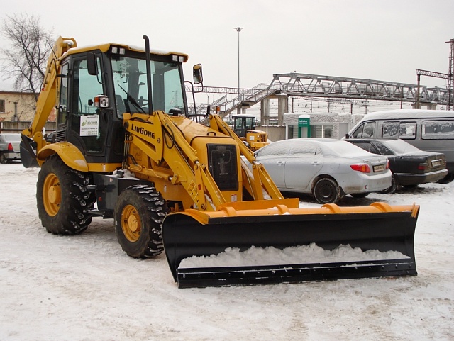 Отвалы снеговые для экскаваторов-погрузчиков