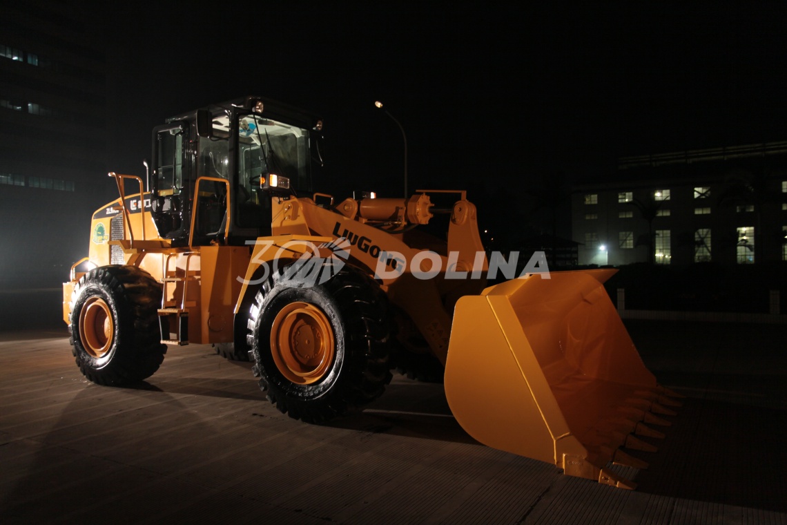 Новая модель погрузчика Liugong ZL50CN уже на складе!