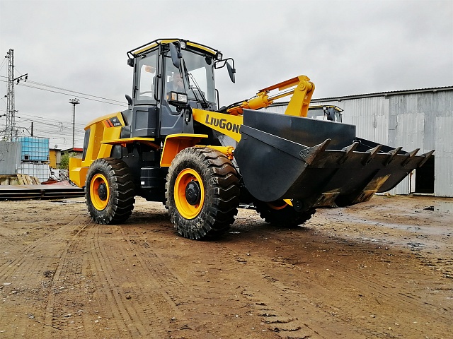 Одноковшовый фронтальный Люгонг CLG 835H MAX