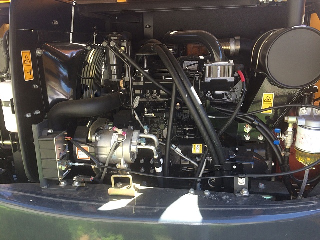 Элементы конструкции экскаватора Люгонг CLG 908E