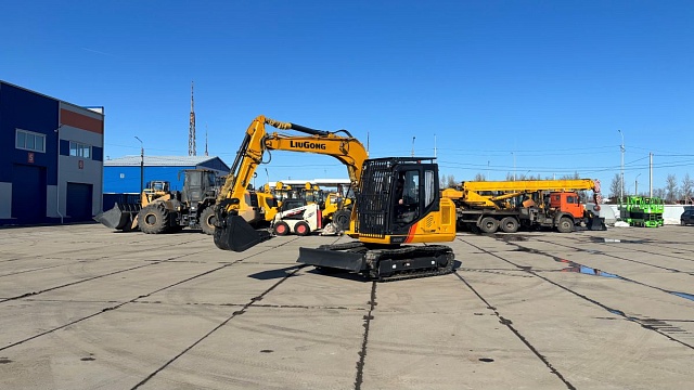 Экскаватор LiuGong CLG 908E