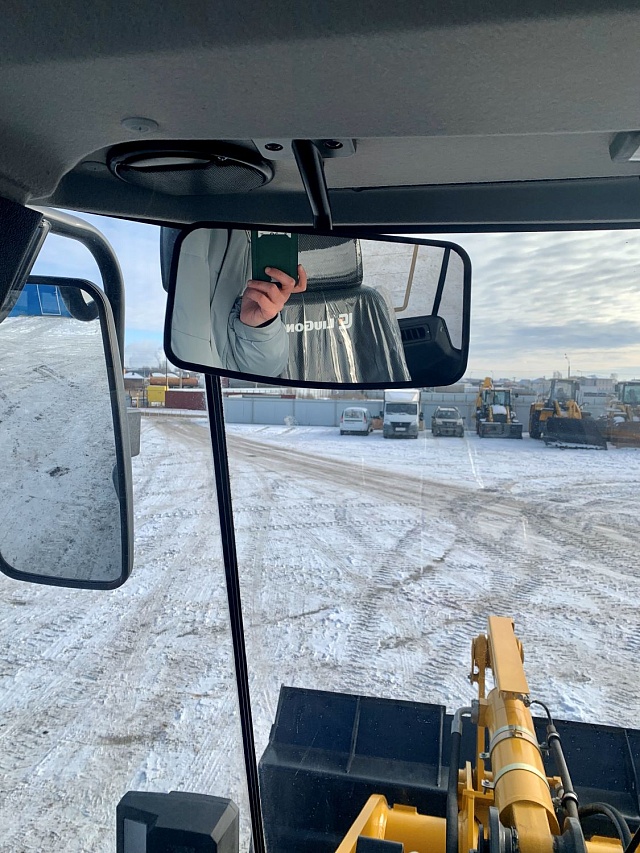 Фронтальный погрузчик LiuGong 835N