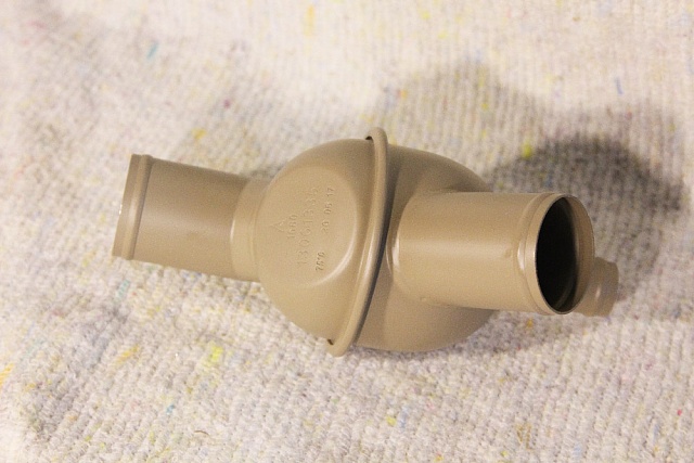 Термостат 13061335 LiuGong CLG835H CLG836