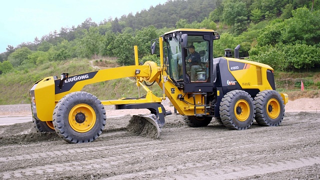 Автогрейдер LiuGong CLG 4165D среднего класса