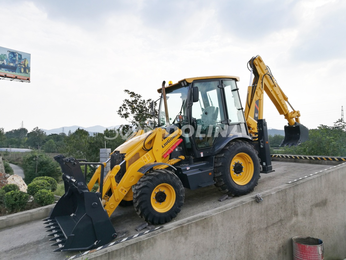 Экскаватор-погрузчик LiuGong CLG777 Экскаватор-погрузчик LiuGong CLG777