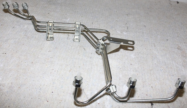 Трубка подачи топлива SP126820 LiuGong CLG 612H CLG 614H CLG 414 CLG4165