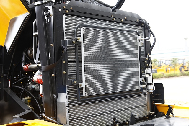 Liugong CLG 856H (BS306+LG) фронтальный погрузчик 3 куба