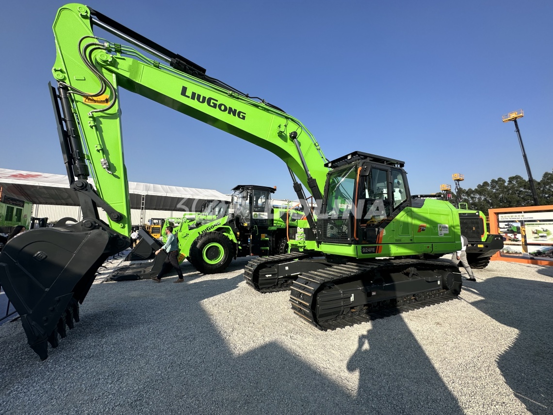 Экологичный прорыв в туннелестроении! Представляем электрический экскаватор Liugong 924FE