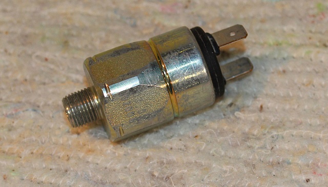 Датчик  давления торм.сист. 13С0078 LiuGong 