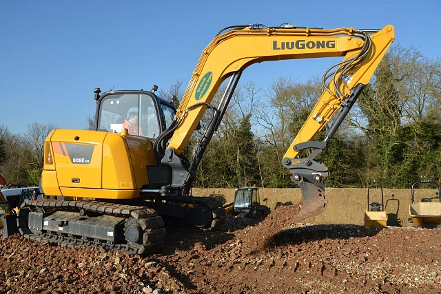 Экскаватор LiuGong 909 EC R