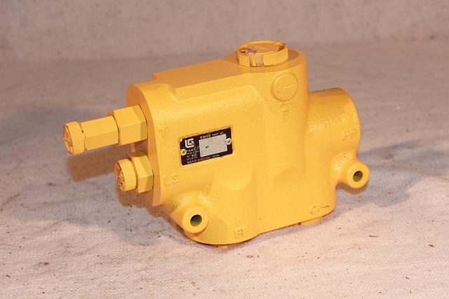 Клапан приоритетный 12C0431 LiuGong CLG 425 CLG 414 CLG 418 CLG4215 CLG4165