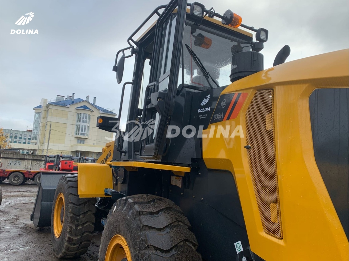 Фронтальный погрузчик LiuGong 835H