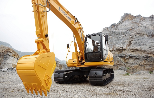 Мини-экскаватор Люгонг CLG 915E