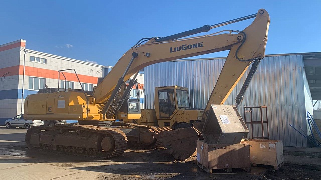 Гусеничный экскаватор LiuGong 933E, 2018 год (бывший в употреблении)