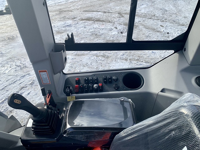 Фронтальный погрузчик LiuGong 848T