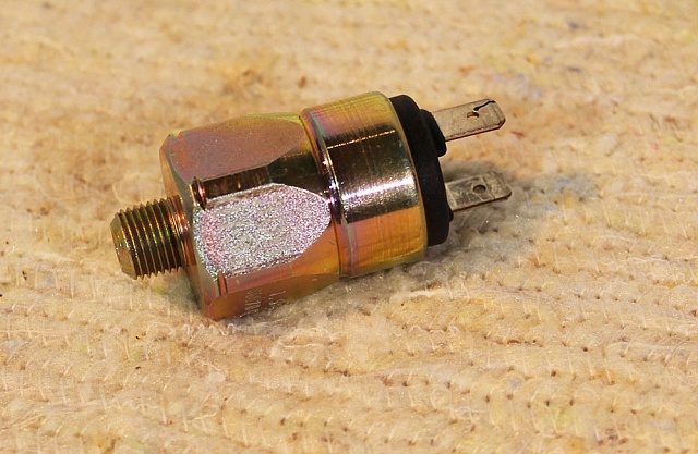 Датчик давления торм.сист. 30В0135 LiuGong 