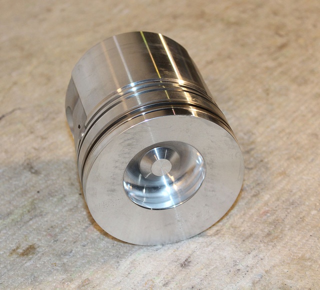 Поршень SP126874