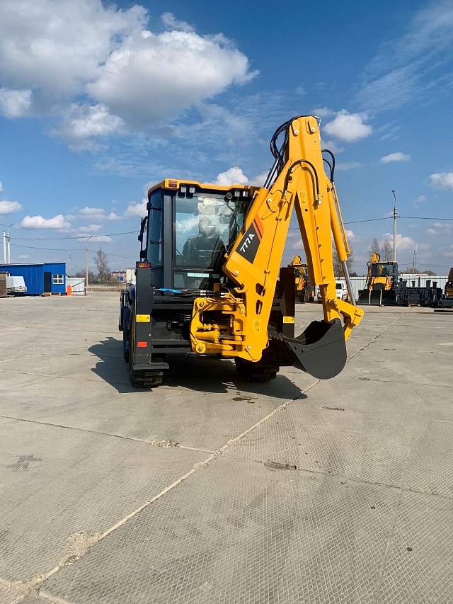 Экскаватор-погрузчик LiuGong CLG 777A