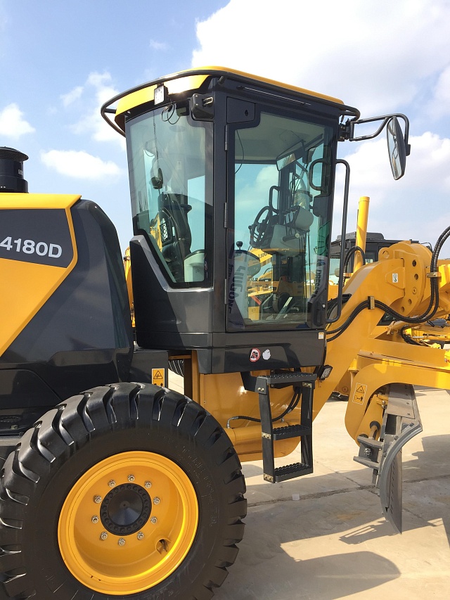 Кабина автогрейдера LiuGong CLG 4180D