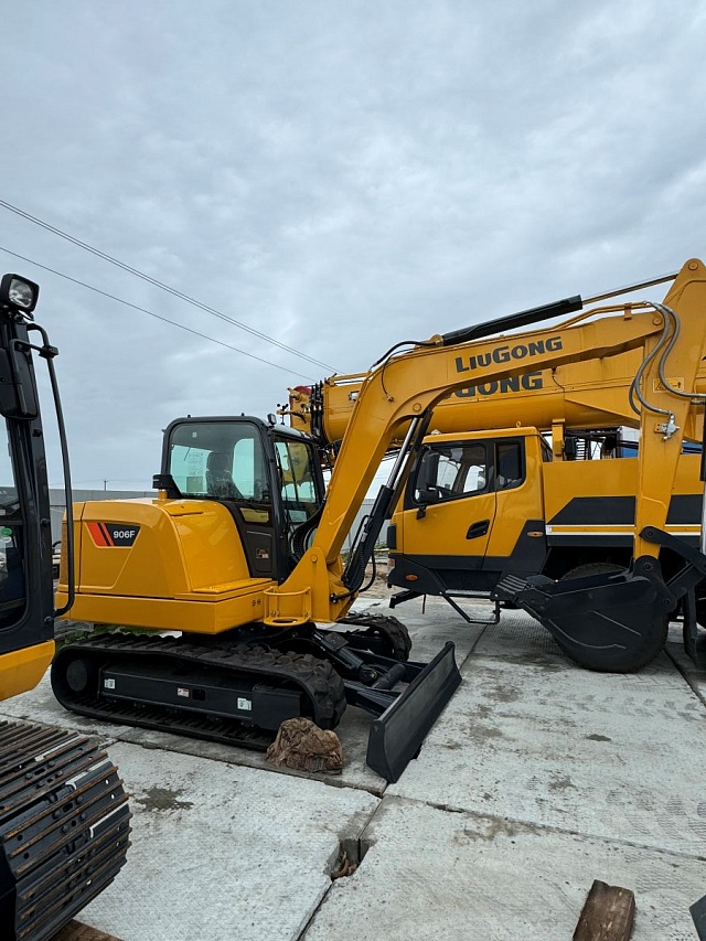 Экскаватор LiuGong 906F