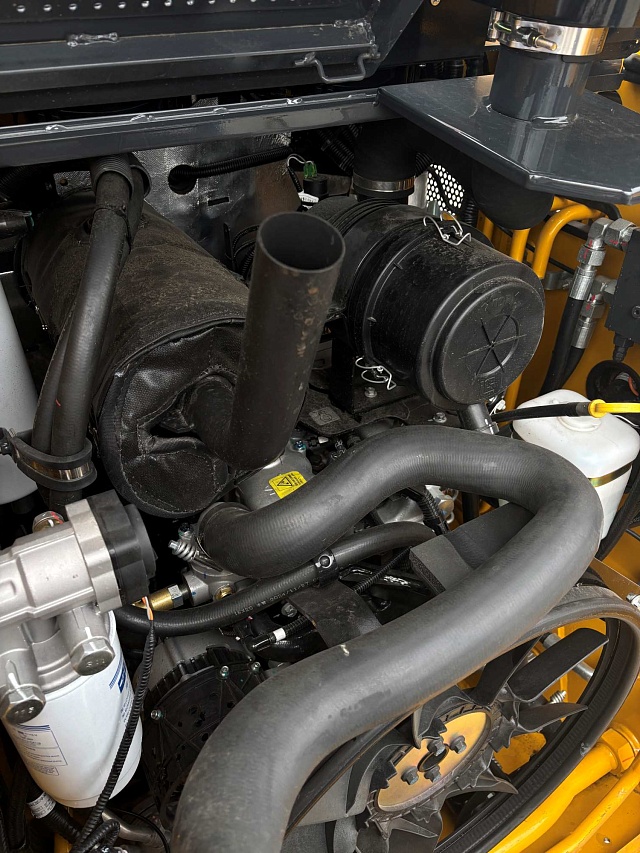 Мини-погрузчик LiuGong 355С