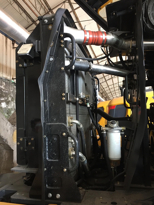 Элементы конструкции погрузчика Люгонг CLG 890H