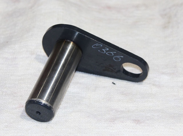 Палец 11D0366 LiuGong CLG 365A CLG365B CLG 375A CLG375B CLG 385A CLG385B