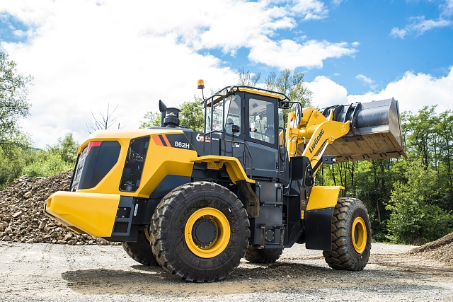 Колесный фронтальный погрузчик Люгонг CLG 862H (ZF+LG)