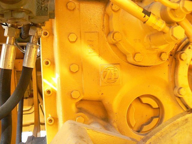 Фронтальный погрузчик LiuGong CLG 888