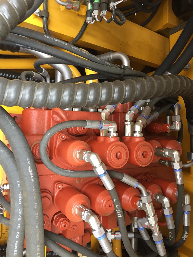 Элементы конструкции экскаватора Люгонг тяжелого класса CLG 950E