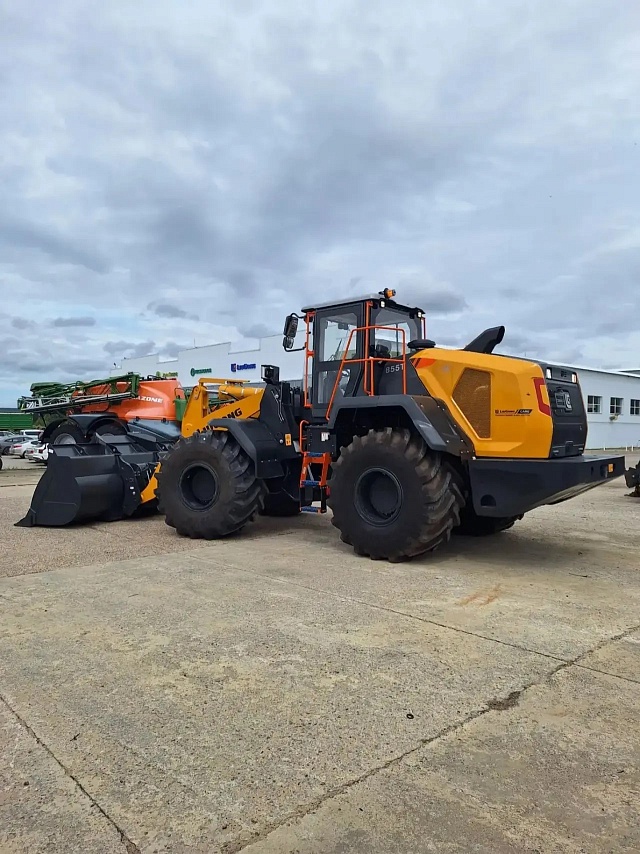 Фронтальный погрузчик LiuGong 855T Agri