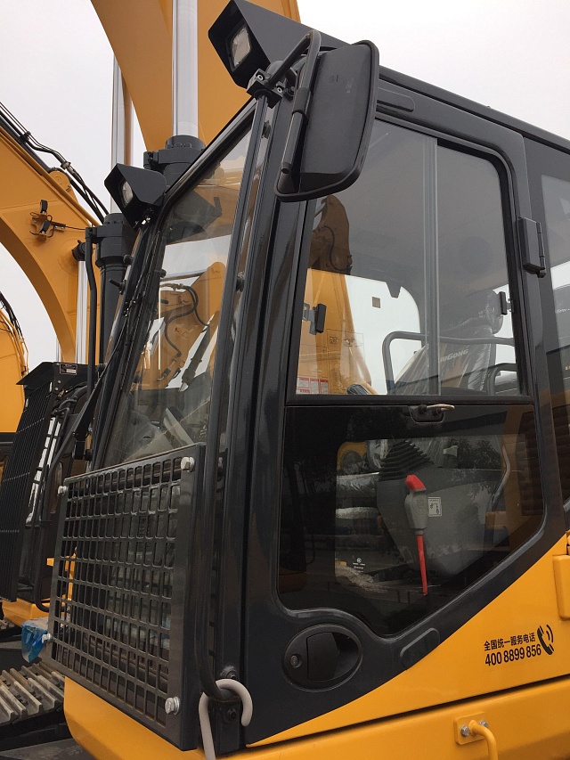 Кабина экскаватора тяжелого класса Liugong CLG 950E