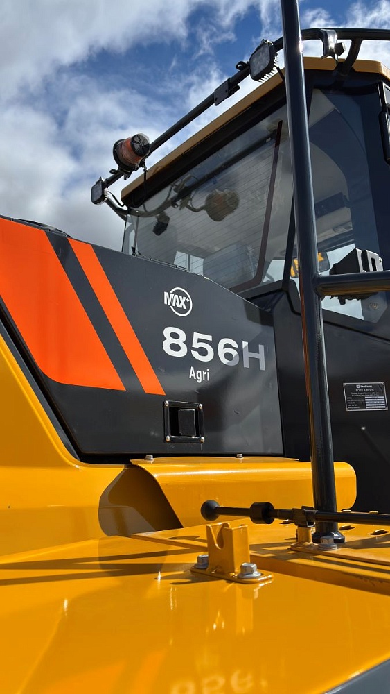Сельскохозяйственный фронтальный погрузчик Liugong CLG856H MAX AGRI