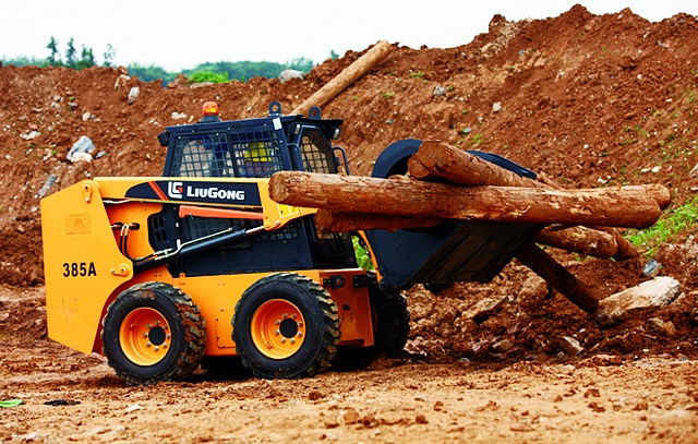 Захват ковшевой для мини-погрузчиков Захват ковшевой для мини-погрузчиков
