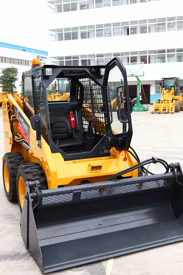 Погрузчик бортовой Люгонг CLG 365A