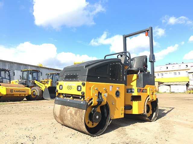 Каток дорожный Liugong CLG 6015E
