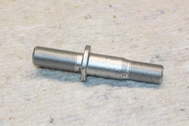 Болт 01B1521 LiuGong CLG836 CLG835H