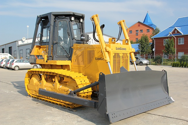 Бульдозер Люгонг легкого класса CLG B160C