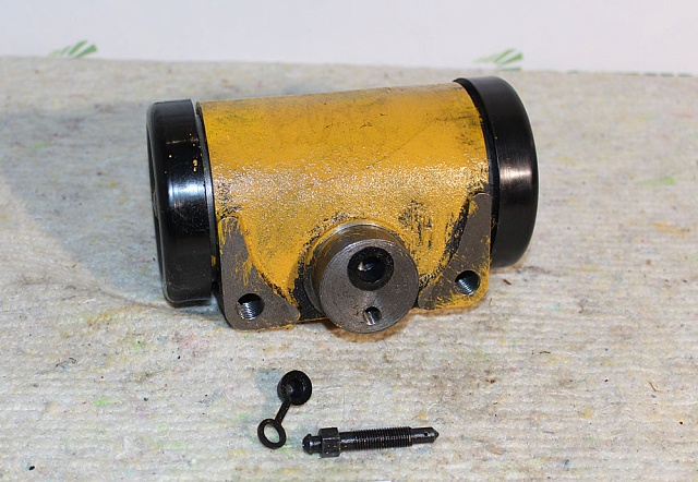 Цилиндр тормозной SP109956 LiuGong 