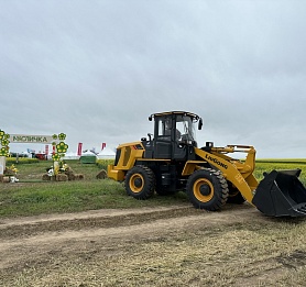 Погрузчик LiuGong CLG 835H на выставке «Масличка-2023»