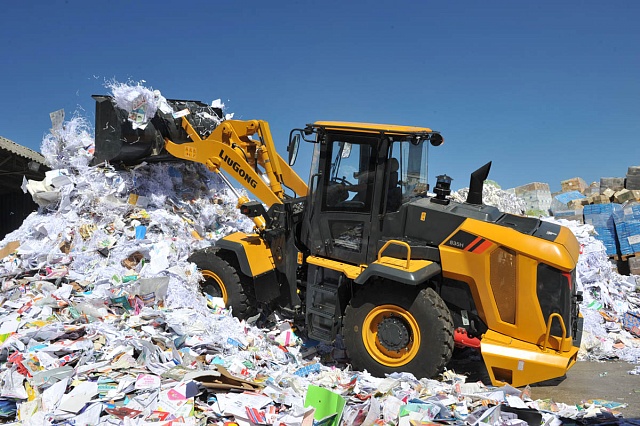 Погрузчик Liugong CLG 835H с ковшом