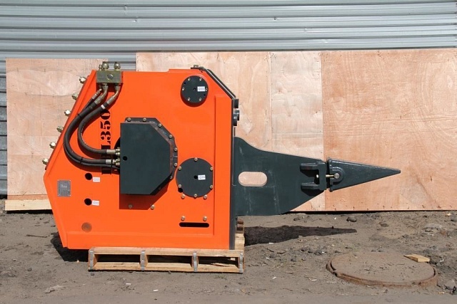 Гидравлический рыхлитель на экскаватор