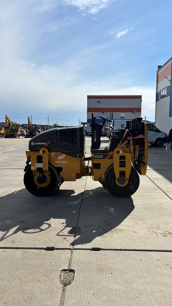 Каток дорожный LiuGong CLG 6032E