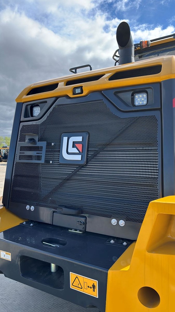 Сельскохозяйственный фронтальный погрузчик Liugong CLG856H MAX AGRI