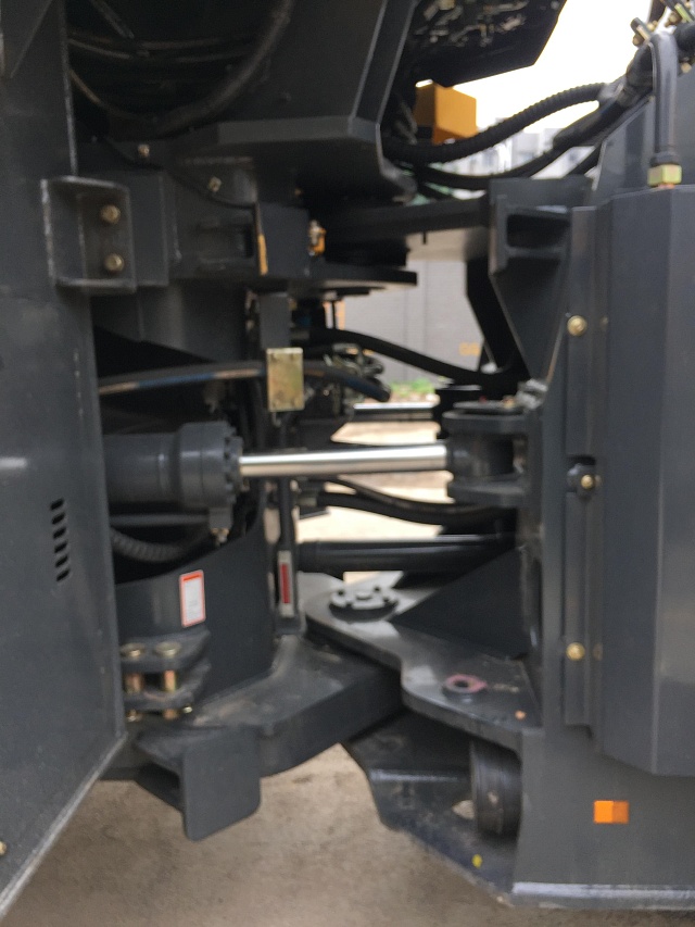 Элементы конструкции Liugong CLG 8128H